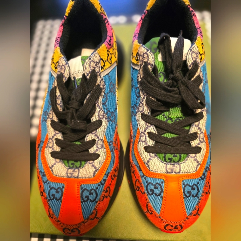 Gucci Multicolor Adult  Sneakers ( Excellent Condition)